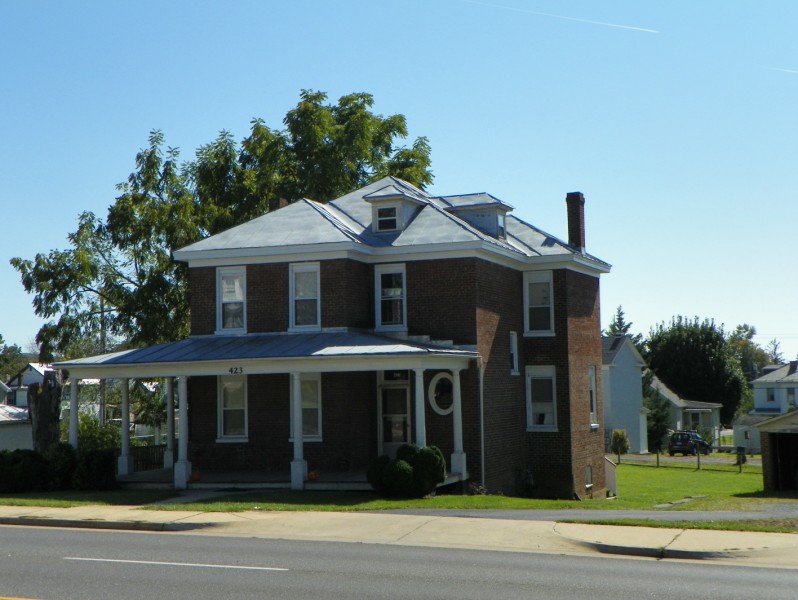 423wm5.JPG (31927 bytes)